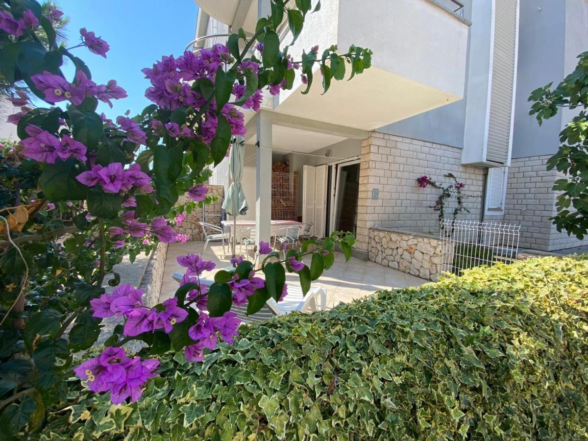 Apartment Dilba ノヴァリャ エクステリア 写真